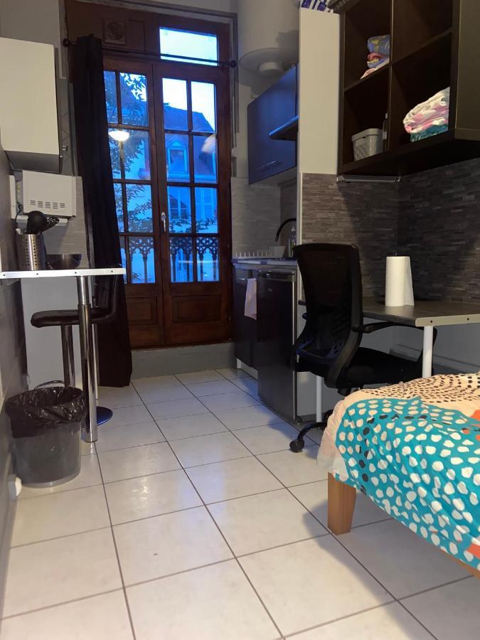 شقة Emplacement Ideal : Studio Au Coeur De Dijon Disponible En Location المظهر الخارجي الصورة